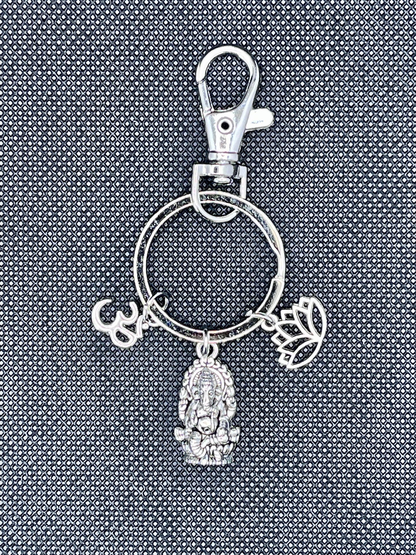 ガネーシャ ロータスキーホルダー