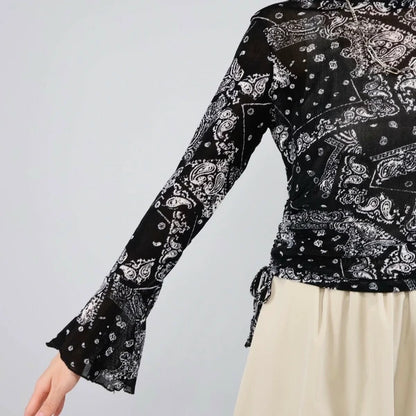 ベルスリーブ　プリント　デザイン　プルオーバー